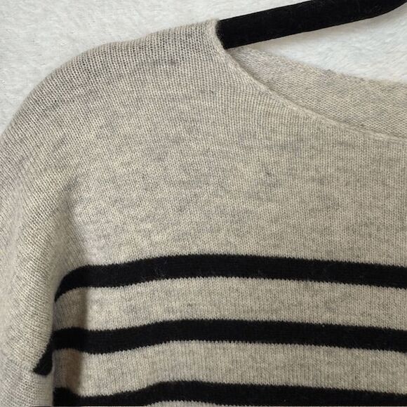 Vince Cashmere Striped Sweater Gray Black Wide Neck Long Sleeve Oversized XS - Picture 2 of 10